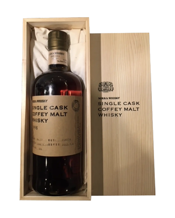 Nikka Single Cask Coffey Malt Whisky 1998 with Wooden Box