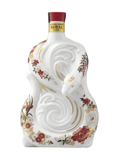 Suntory Royal Whisky Limited Edition 2025 – Snake – dekantā