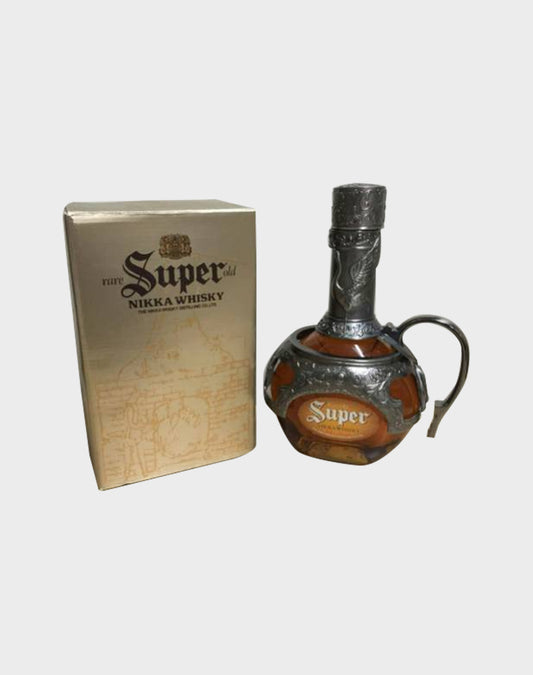 Super Nikka Whisky Rare Old with Armour