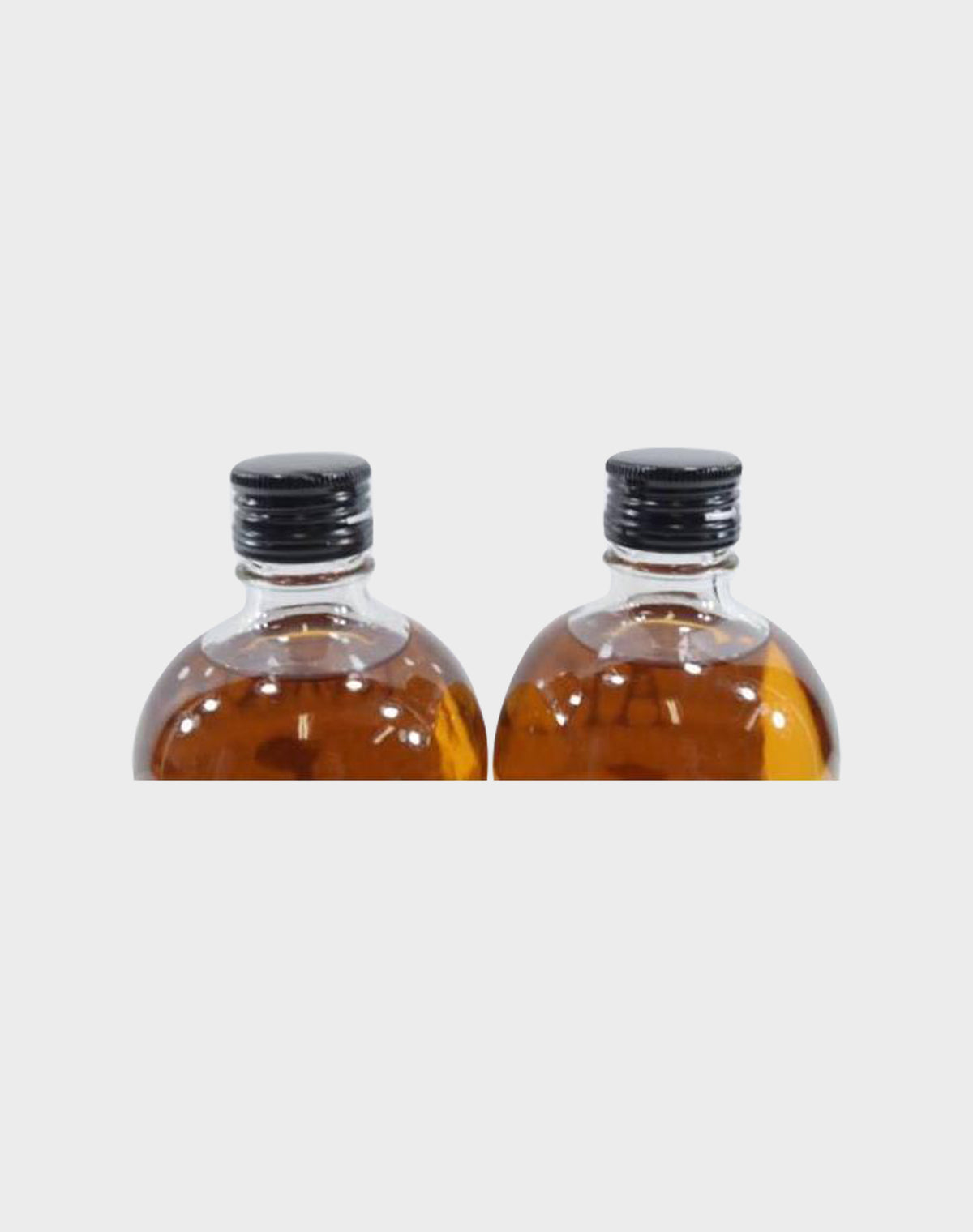 Akashi White & Red Oak Bottle Set