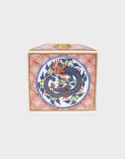 Hibiki 21 Year Old Akadama Ceramic Bottle