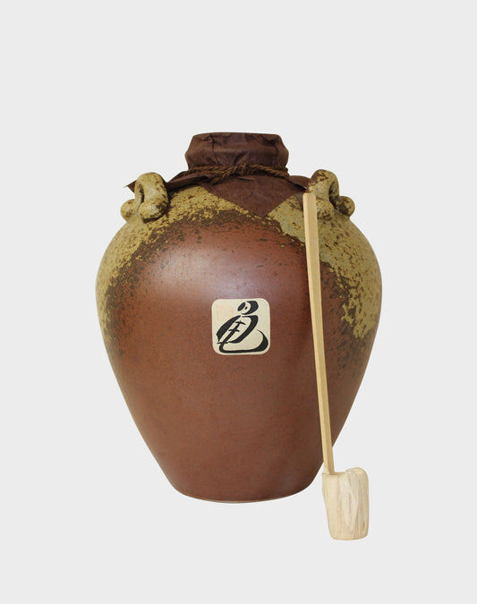 Iwakura Shochu Kame 'Rare Old Shochu Moon's Decanter' 5400 ml