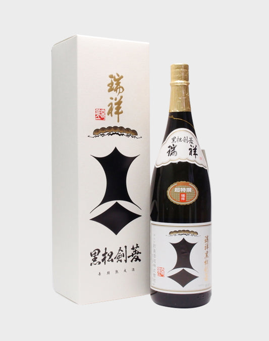 Kenbishi 'Mizuho Kuromatsu Kenbishi' Junmai Sake