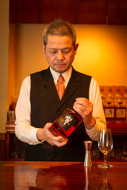 Suntory Hibiki 21 Year Old (Black Friday Early Access)