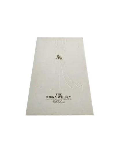 Nikka Tsuru White Ceramic Bottle Whisky