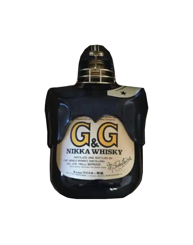 Nikka G & G with Football Bottle Holder - Black