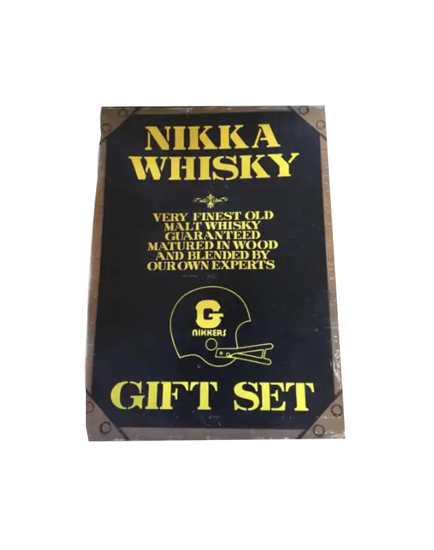 Nikka G & G with Football Bottle Holder - Black