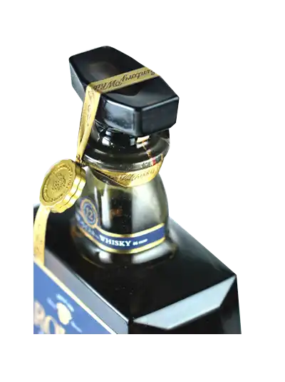 Suntory Royal 12 Year Old - Blue Label | Japanese Whisky | Dekantā Suntory Royal 12 Year Old - Blue Label | Japanese Whisky | Dekantā