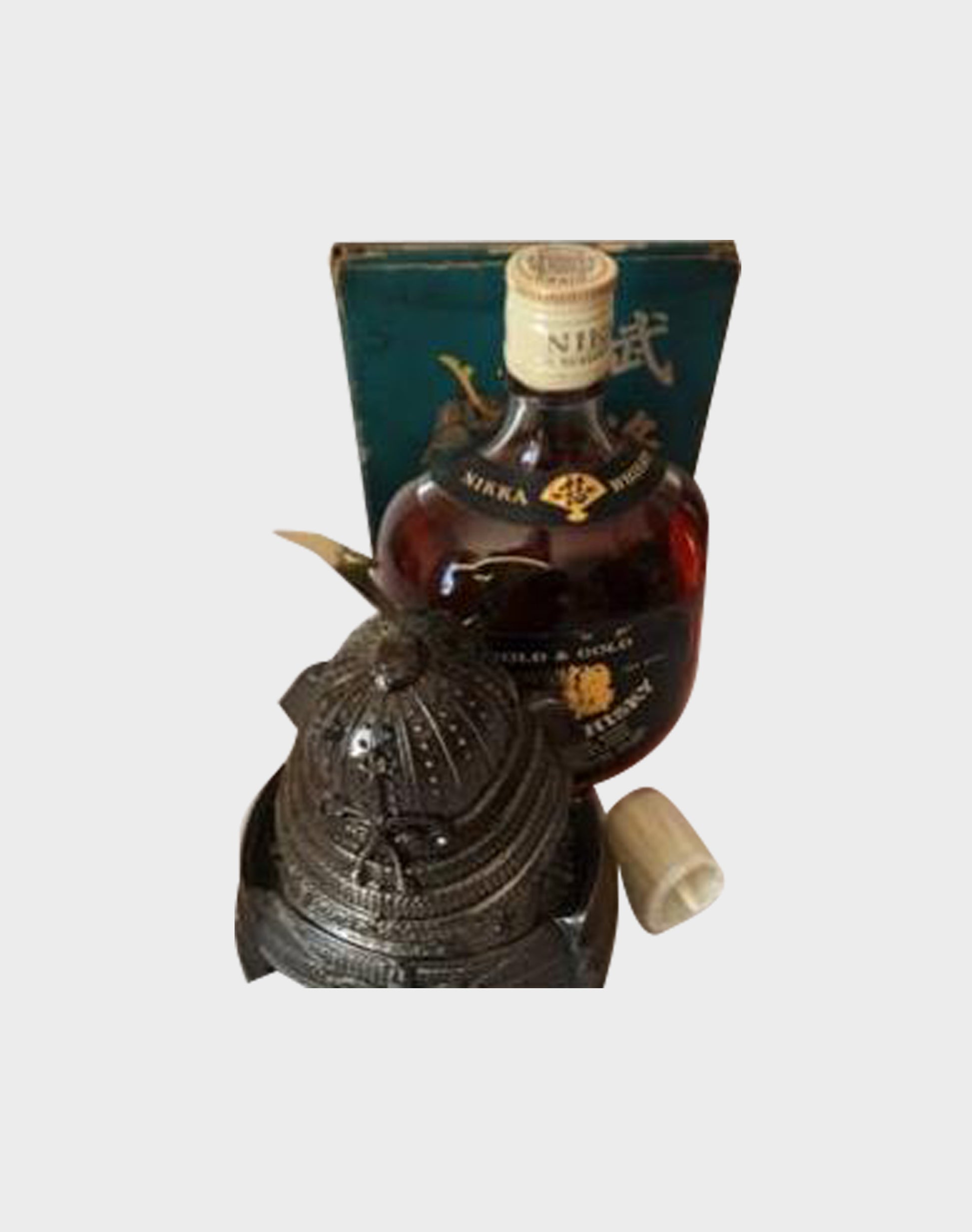 Nikka G&G Whisky Warlord Armor Figure Bottle Set