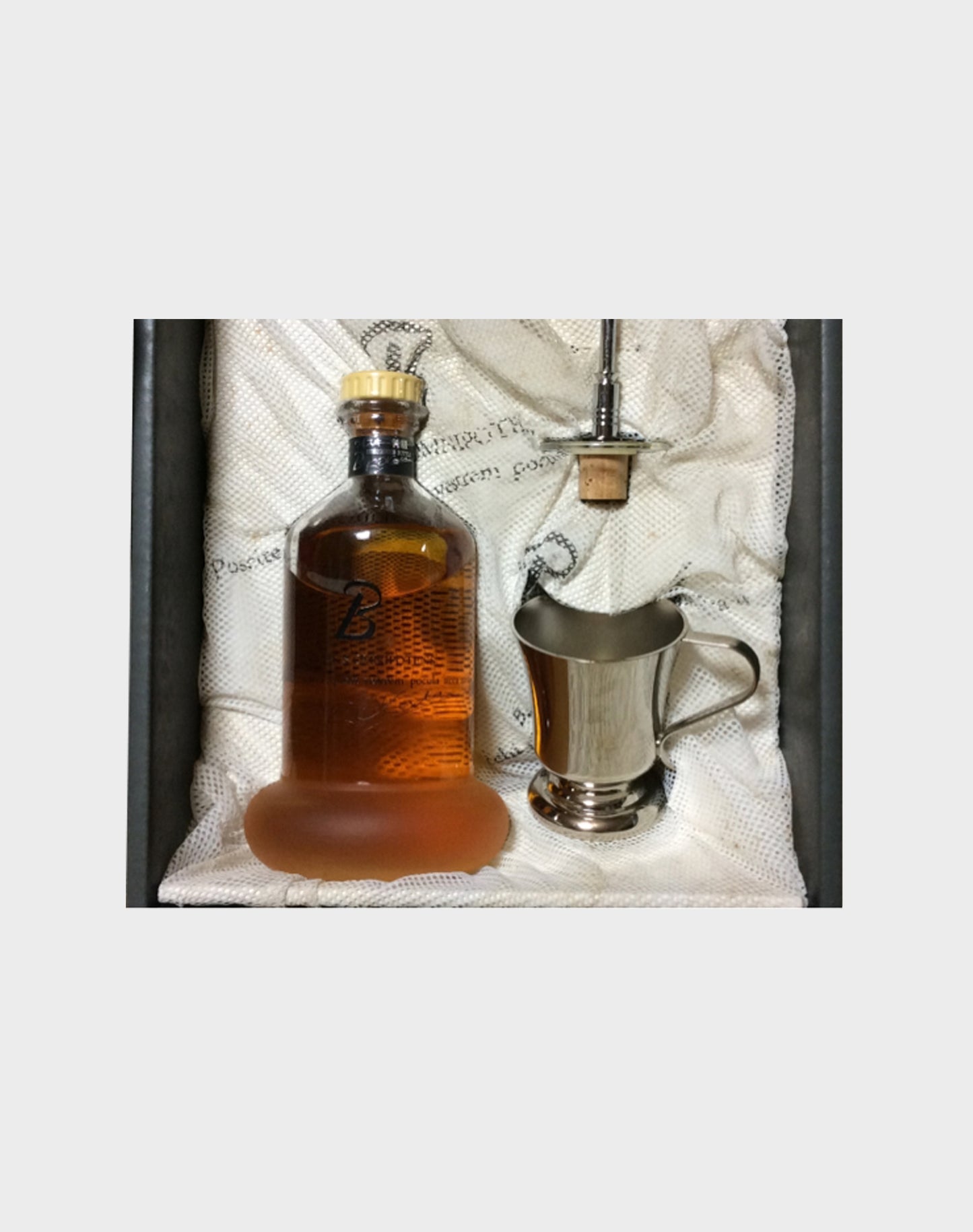 Nikka Whisky Designer's Bottle 1988